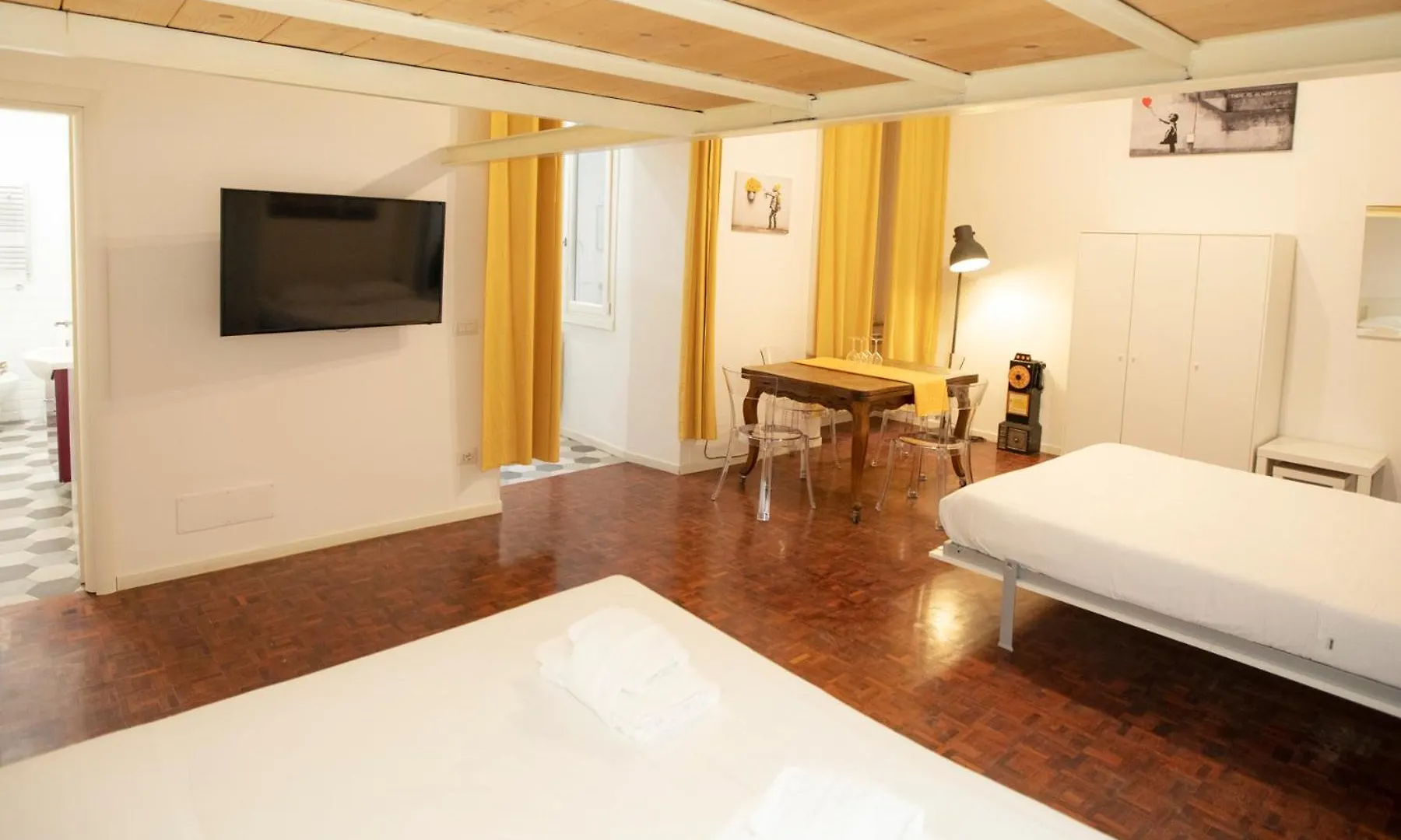 Apartment Manara10 Apart Giallo2 Rome Italy